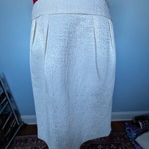 Banana Republic White Textured Pencil Skirt New With Tags!